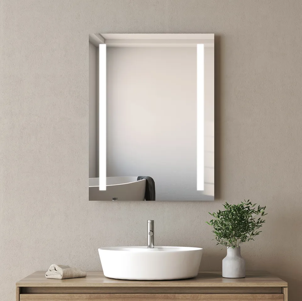 emke-lm01-miroir-led-salle-de-bain-antibu-e-60x80 image 1